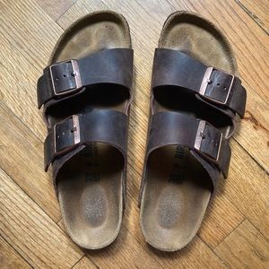 Almost new Birkenstock sandals!